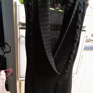 Sweater dress. Open front.